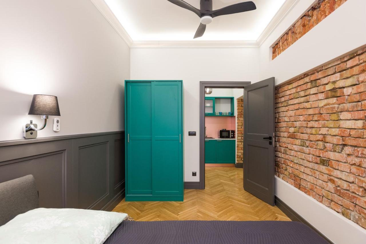 Luxury Apartment At The Main Square クラクフ エクステリア 写真
