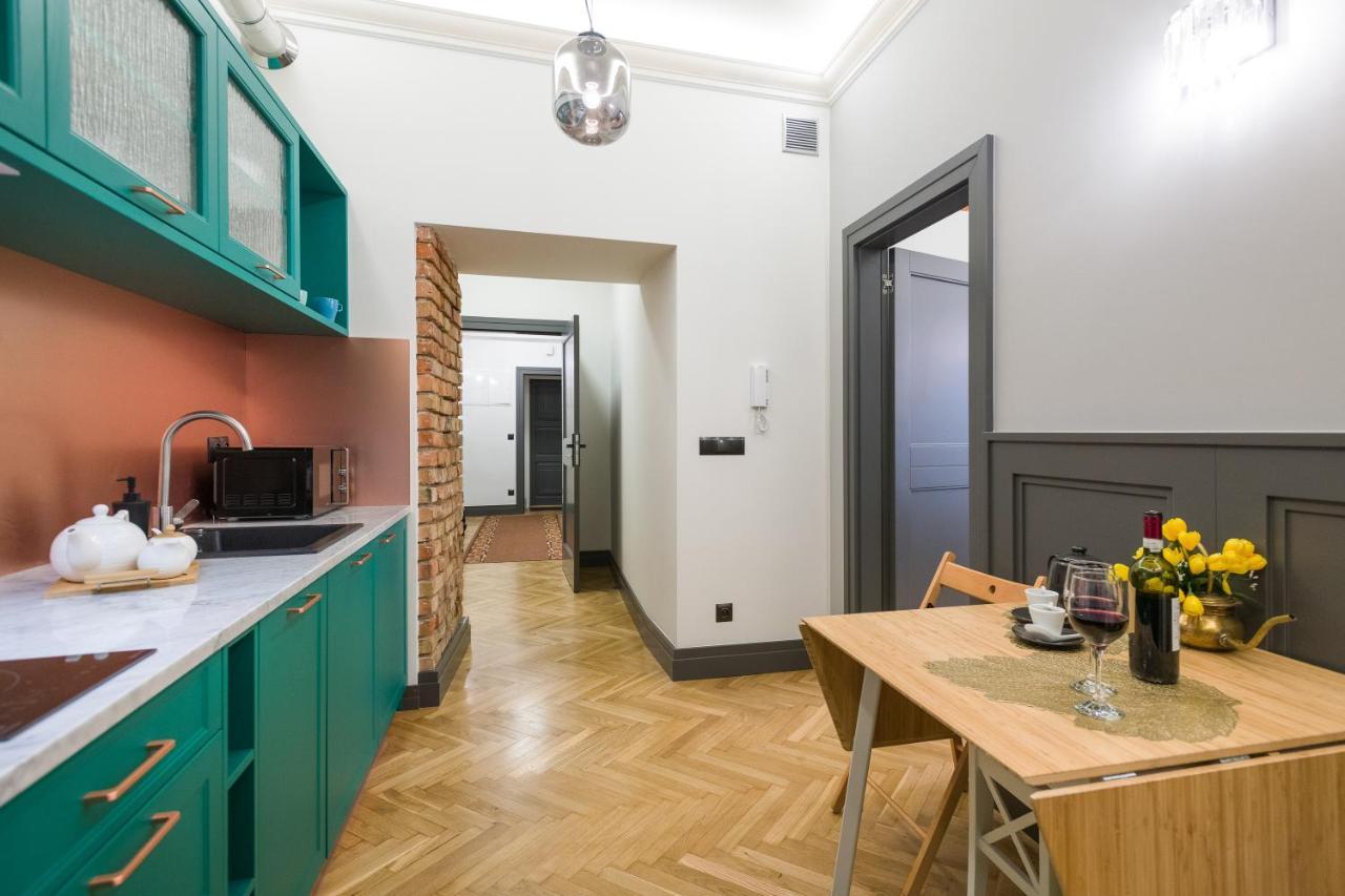 Luxury Apartment At The Main Square クラクフ エクステリア 写真